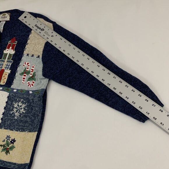 VTG Tiara Christmas Cardigan Sweater 2X Navy Crochet Knit Grandma Holiday Snow - Picture 9 of 10